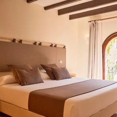 Petit Ses Rotges - Only Adults