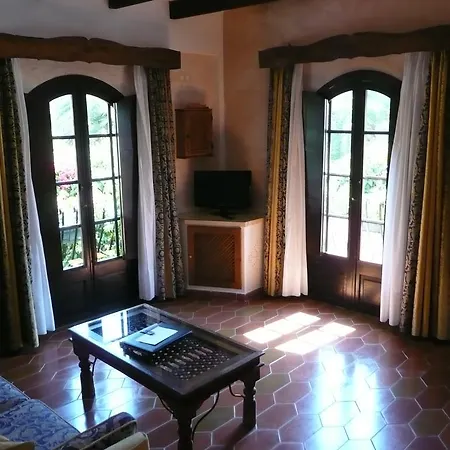 Petit Ses Rotges - Only Adults