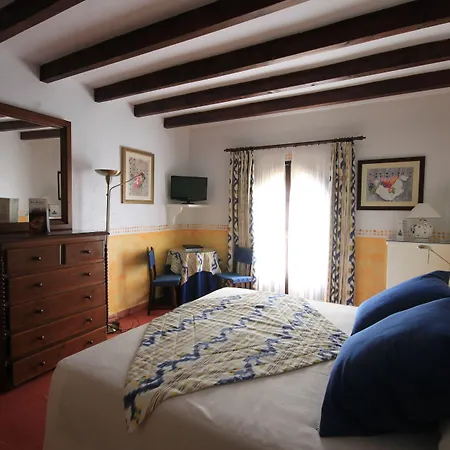 Petit Ses Rotges - Only Adults Hotel