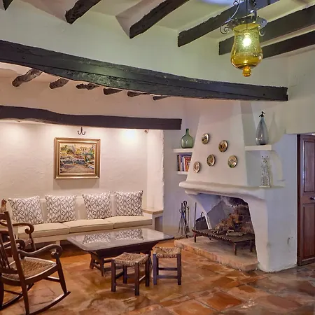 Petit Ses Rotges - Only Adults 호텔