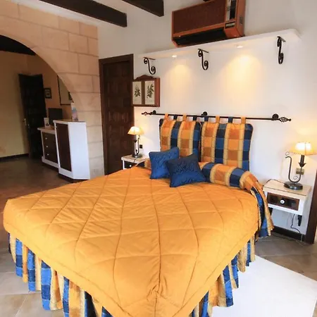 Petit Ses Rotges - Only Adults Hotel