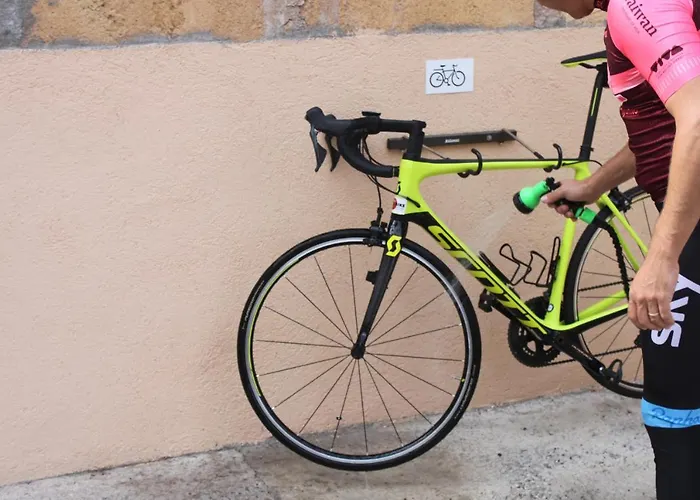 Petit Ses Rotges - Only Adults 3*