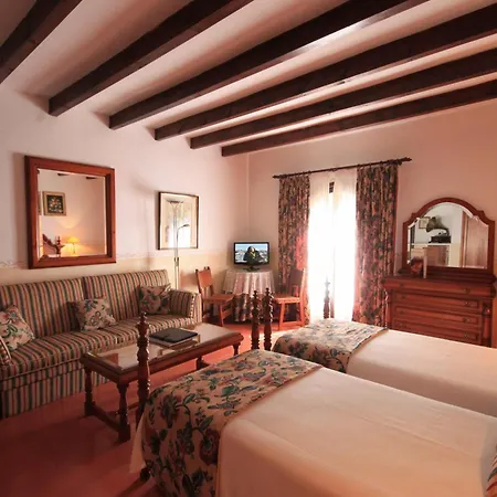 Hotell Petit Ses Rotges - Only Adults 3*